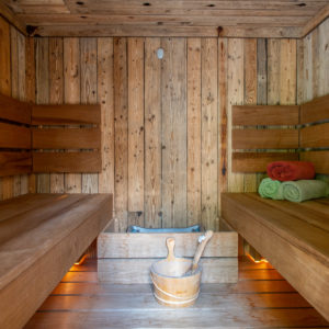 021sauna_GBZ3254-HDR